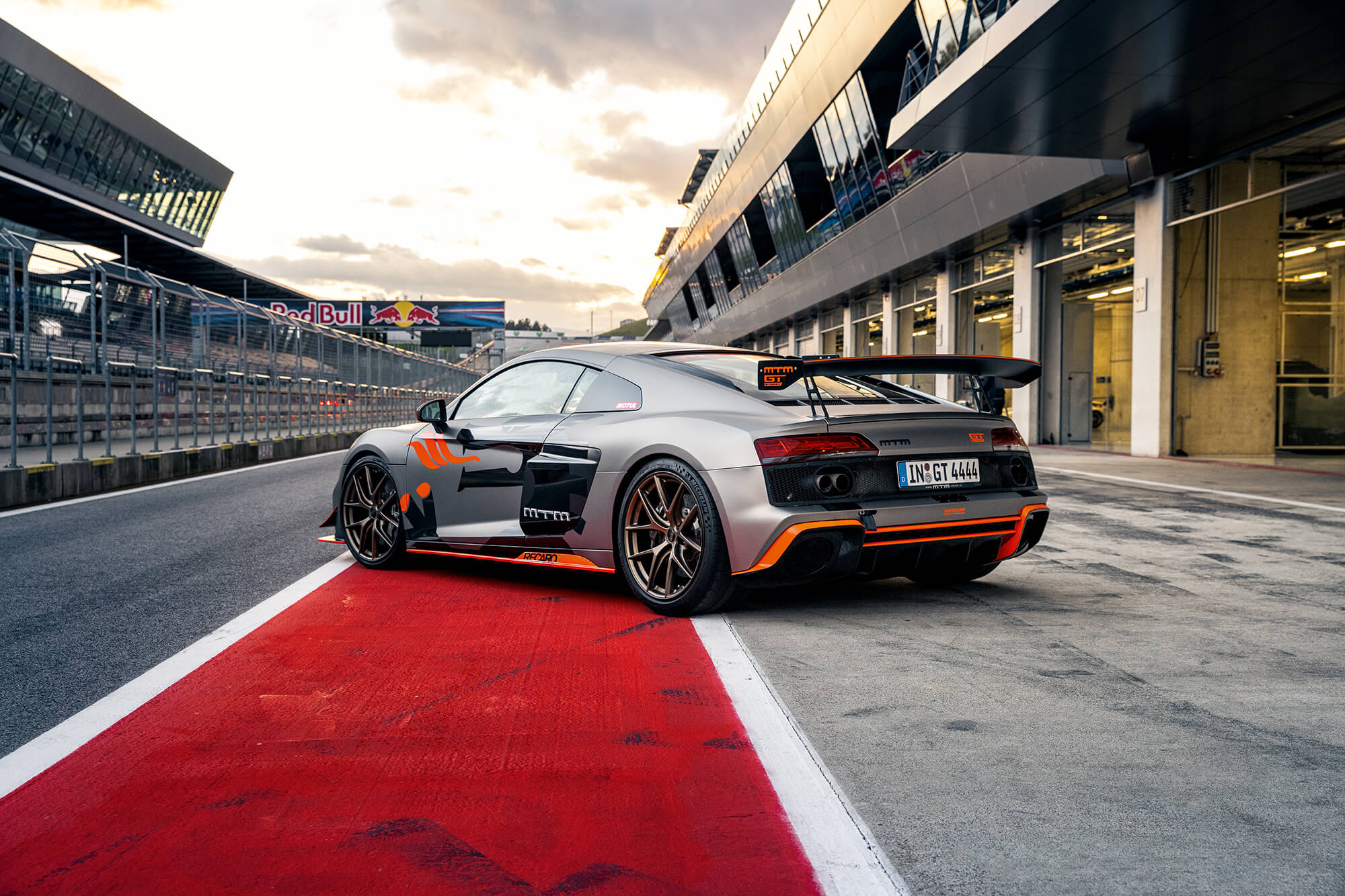 Audi-R8-GT-Street_3E5A5319